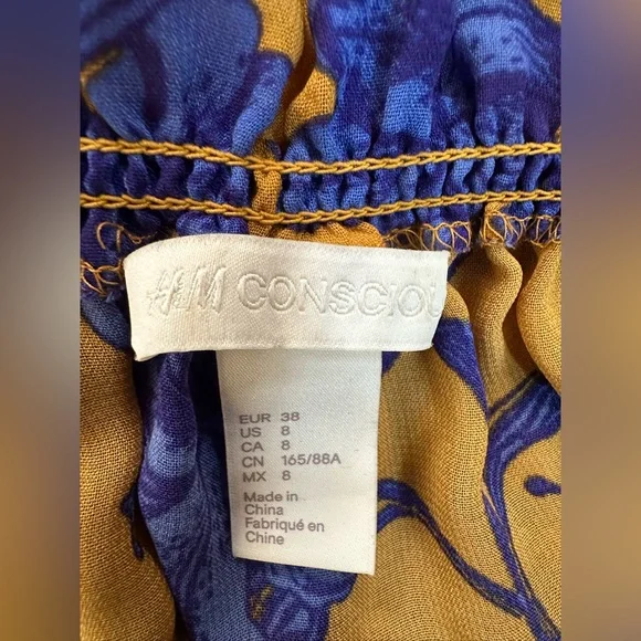 HM Conscious | Floral Off-the-Shoulder Top | Size 8 | Blue, goldenrod - Picture 6 of 6